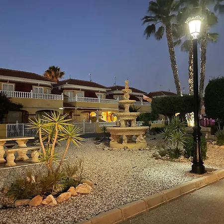 Holiday home Casa Cuatro Torrevieja