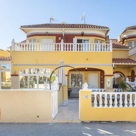 Casa Cuatro *